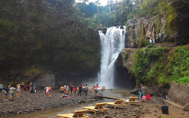 Tegenungan Waterfall